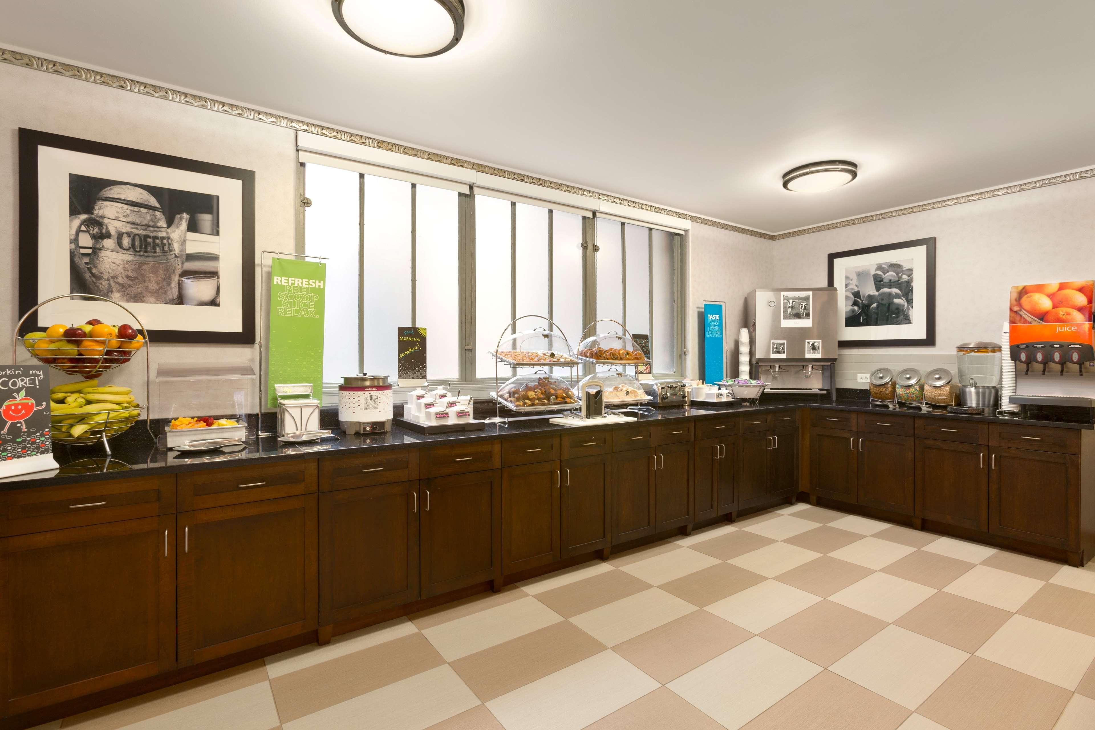 Hampton Inn Chicago Downtown/N Loop/Michigan Ave Екстер'єр фото